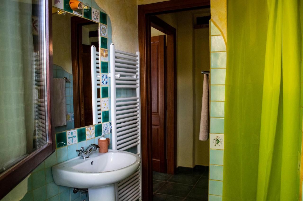 B&B La Noria San Sperate Bagian luar foto
